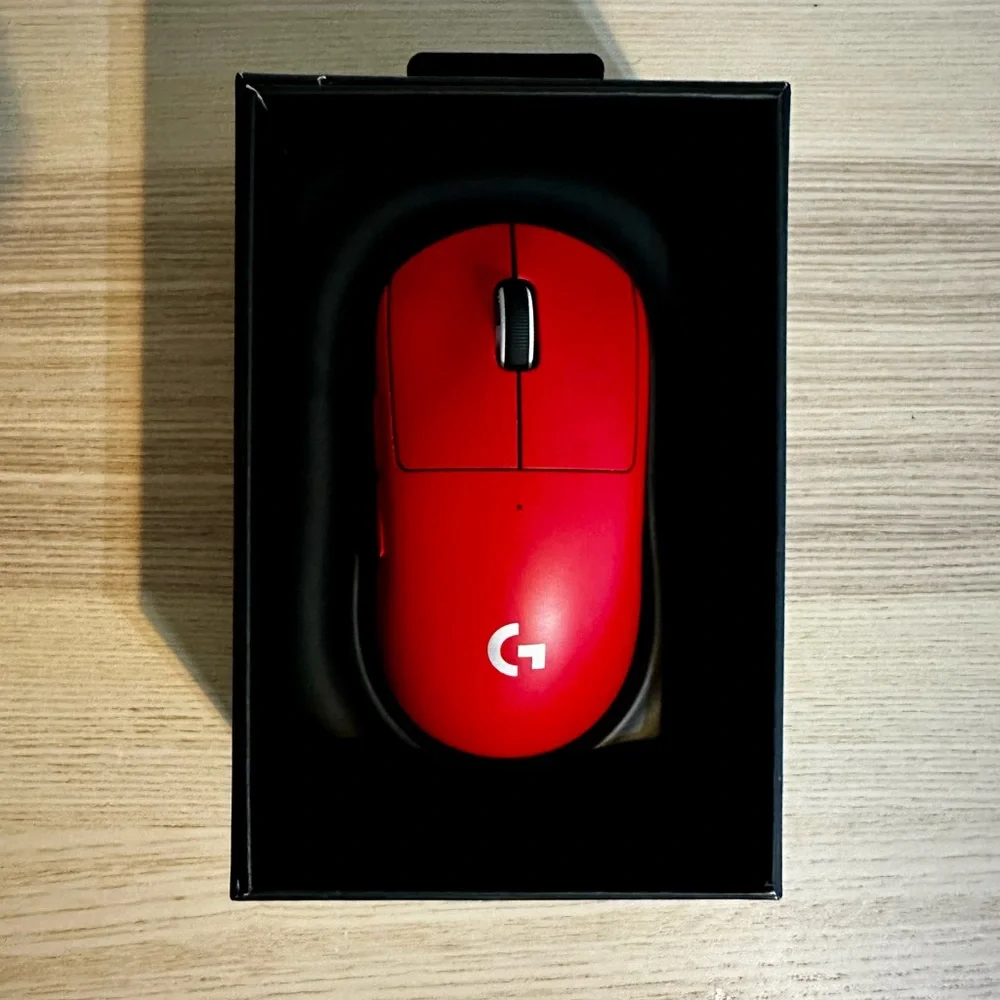 Logitech PRO X SUPERLIGHT Lightweight Wireless Gaming Mouse with HERO 25K Sensor